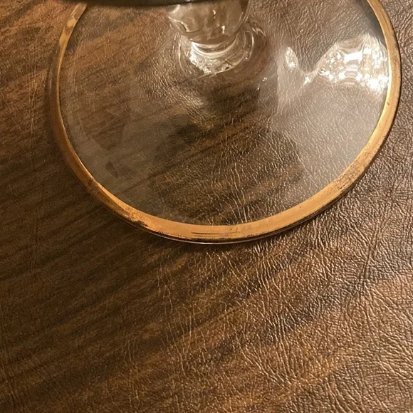 Unique Vintage Design Green Vase with Gold Accents Murano Style - Picture 7 of 7